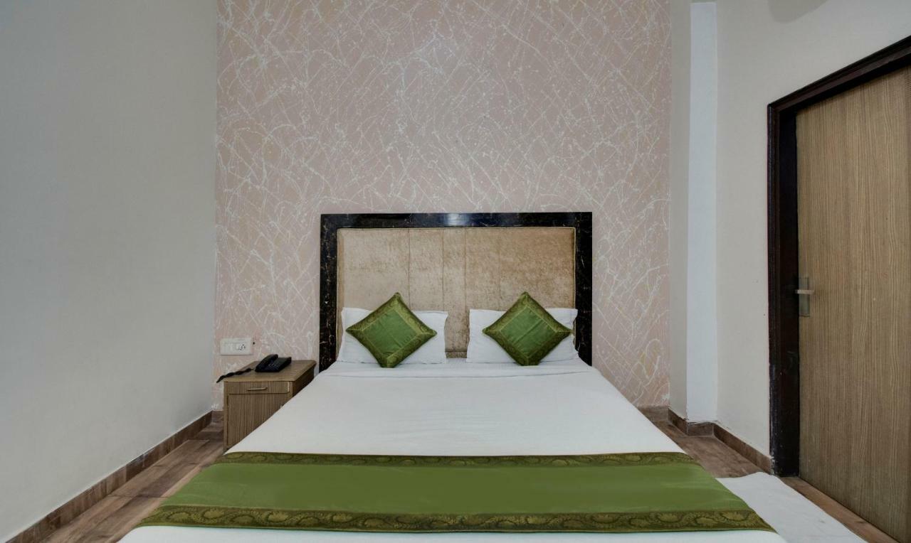 Itsy By Treebo - Royale Inn Meerut Dış mekan fotoğraf